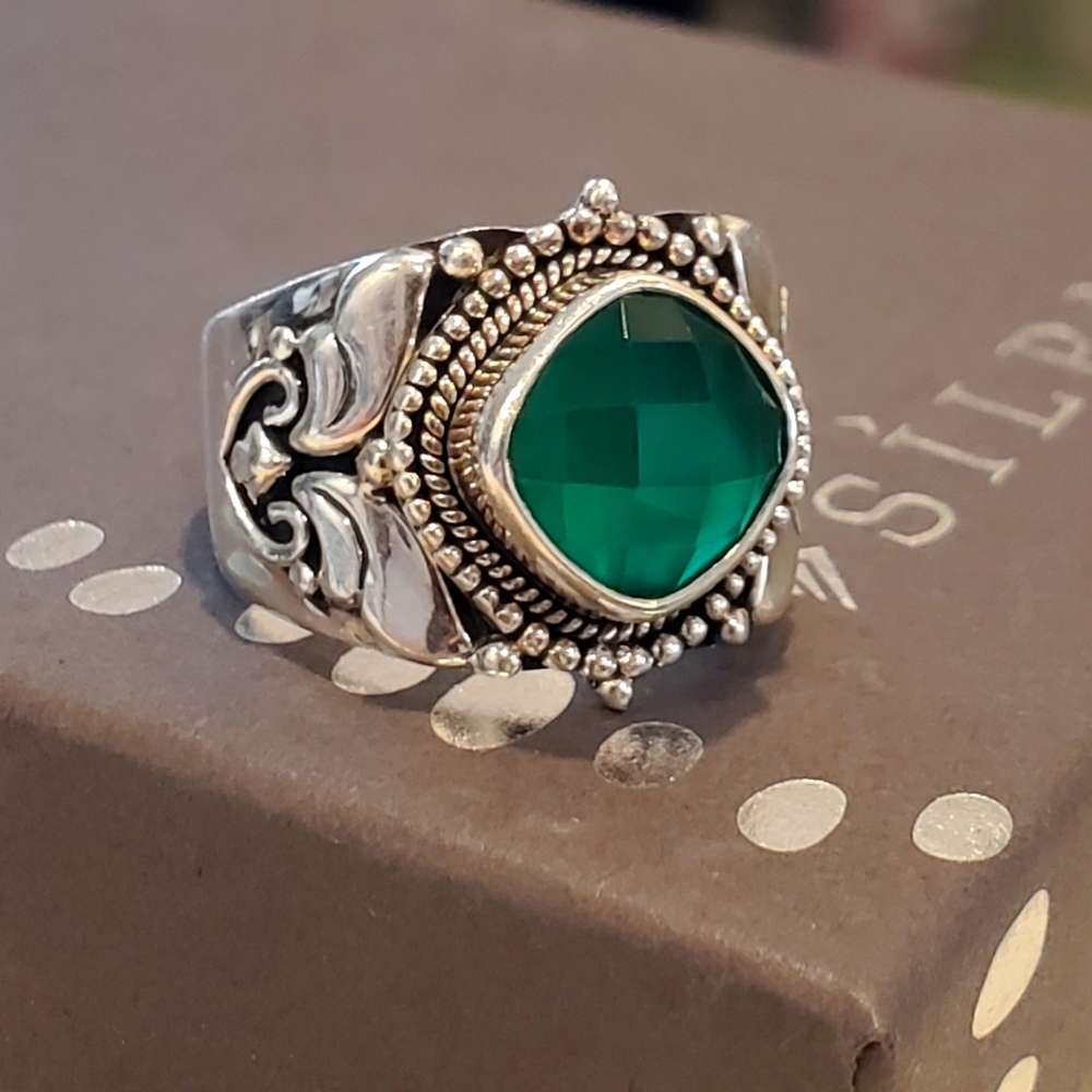 Silpada Silver and Green Statement Ring
